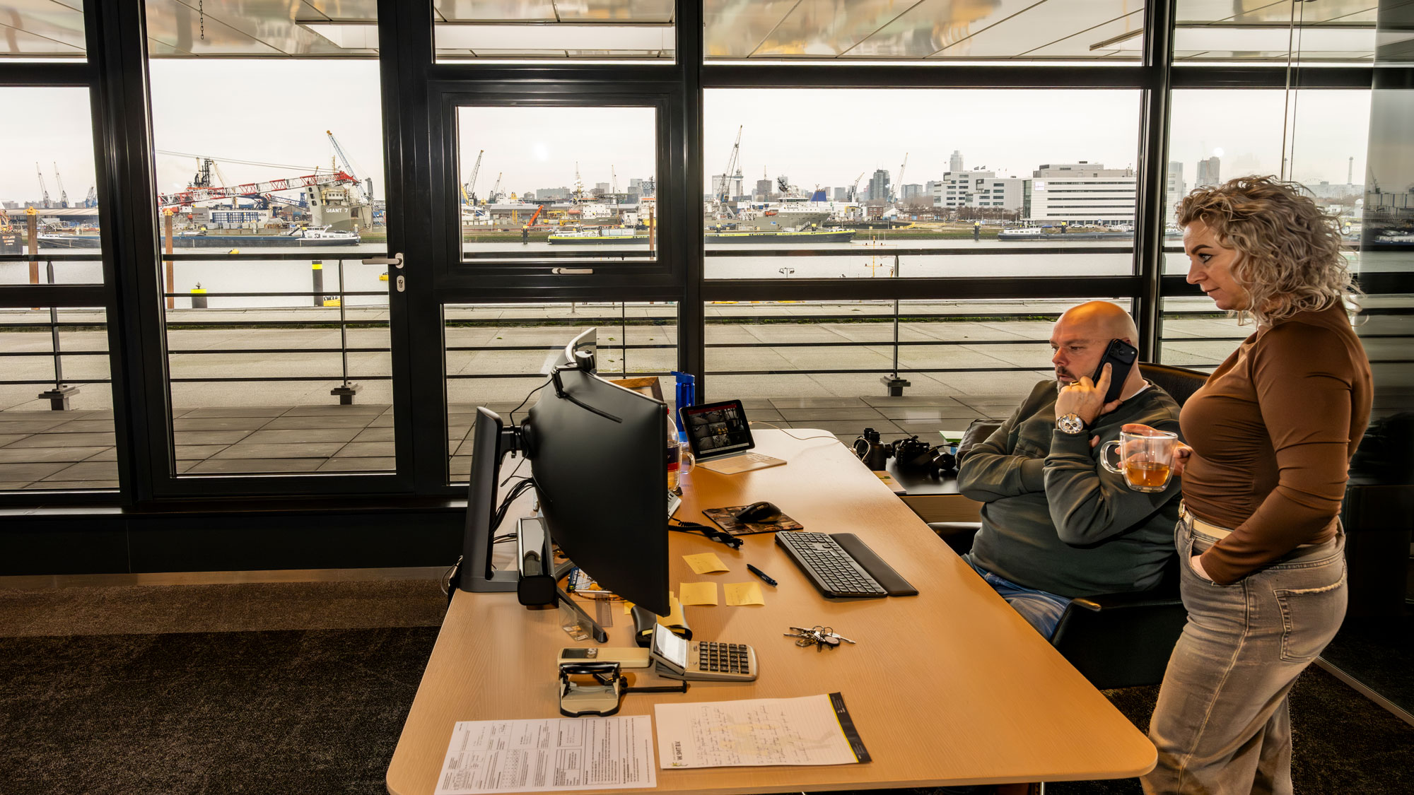 wsmit-vacatures-slider_02 vacatures, werken bij w smit, werken in de haven, waalhaven rotterdam, financieel administrateur, finance medewerker