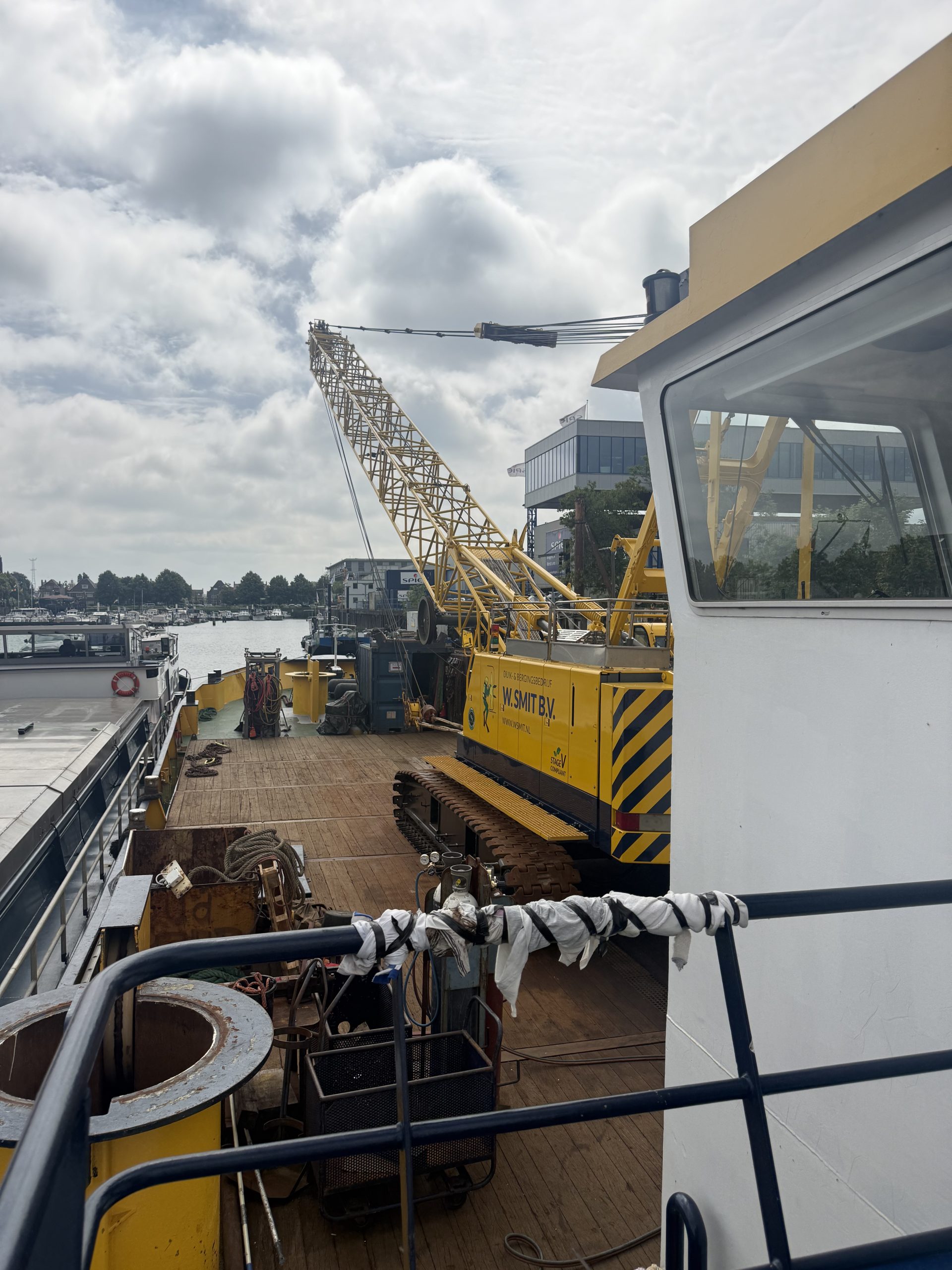 hermotorisering,materieel,smit,smitwaalhaven8,boot,modernisering,duikbedrijfwsmit